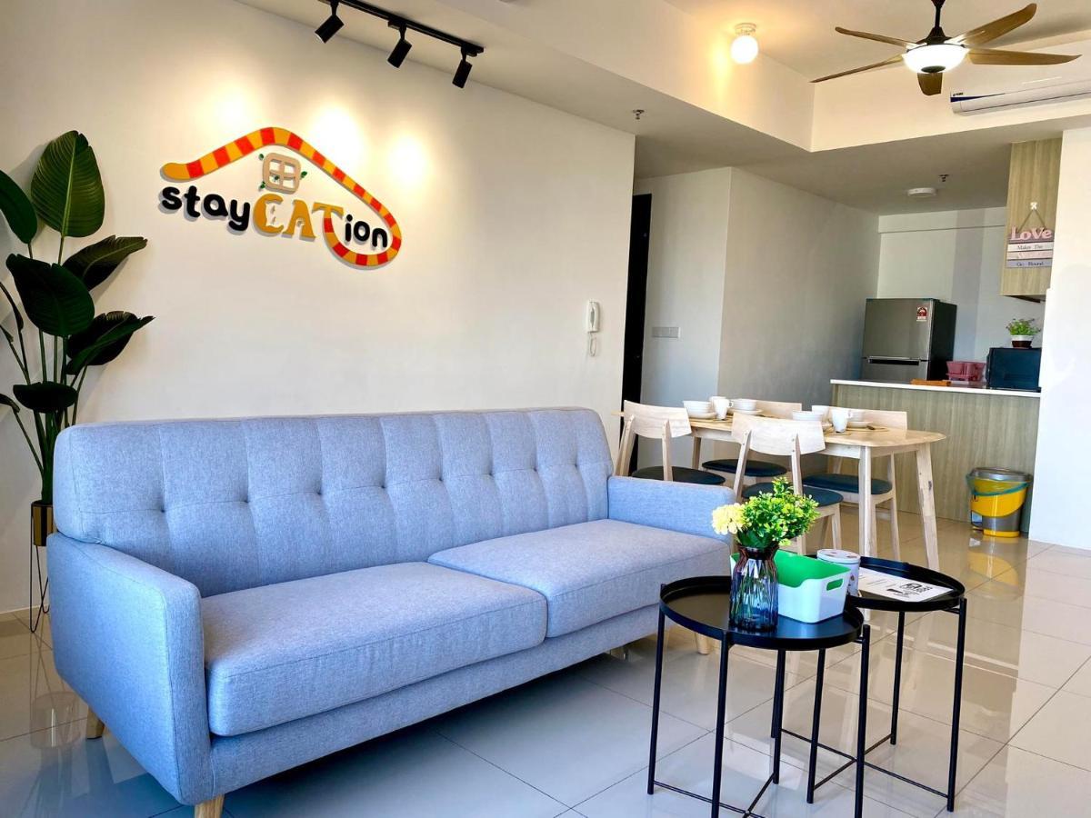 Tropicana 218 Macalister Sea & City View By Staycation Homestay George Town Exteriör bild